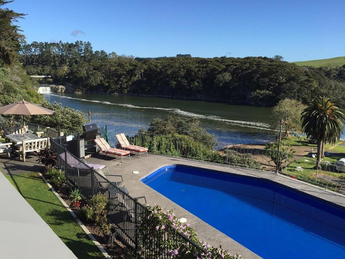 Waterfalls Estate - Motel & Campground Paihia Exteriör bild