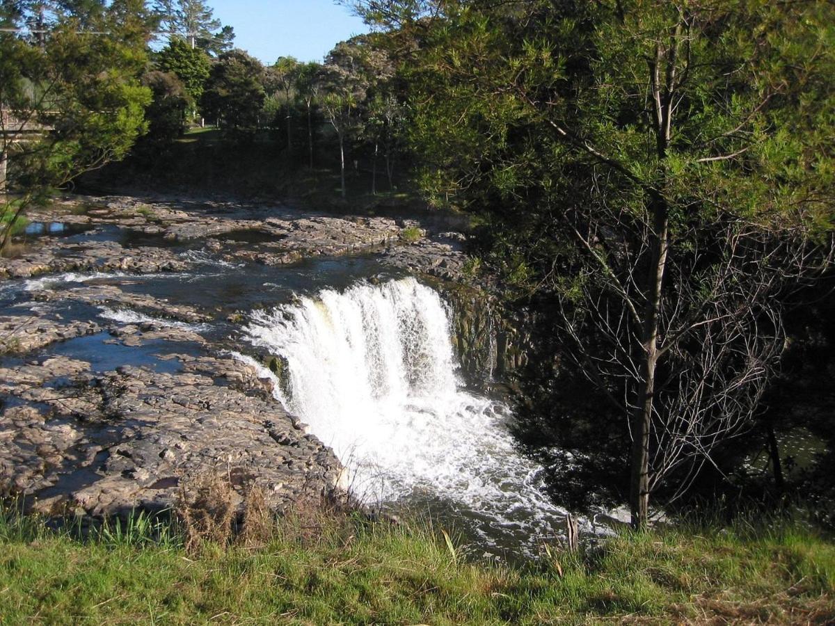 Waterfalls Estate - Motel & Campground Paihia Exteriör bild