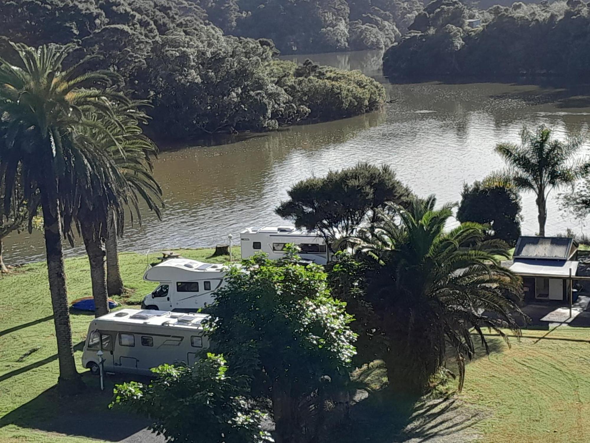 Waterfalls Estate - Motel & Campground Paihia Exteriör bild